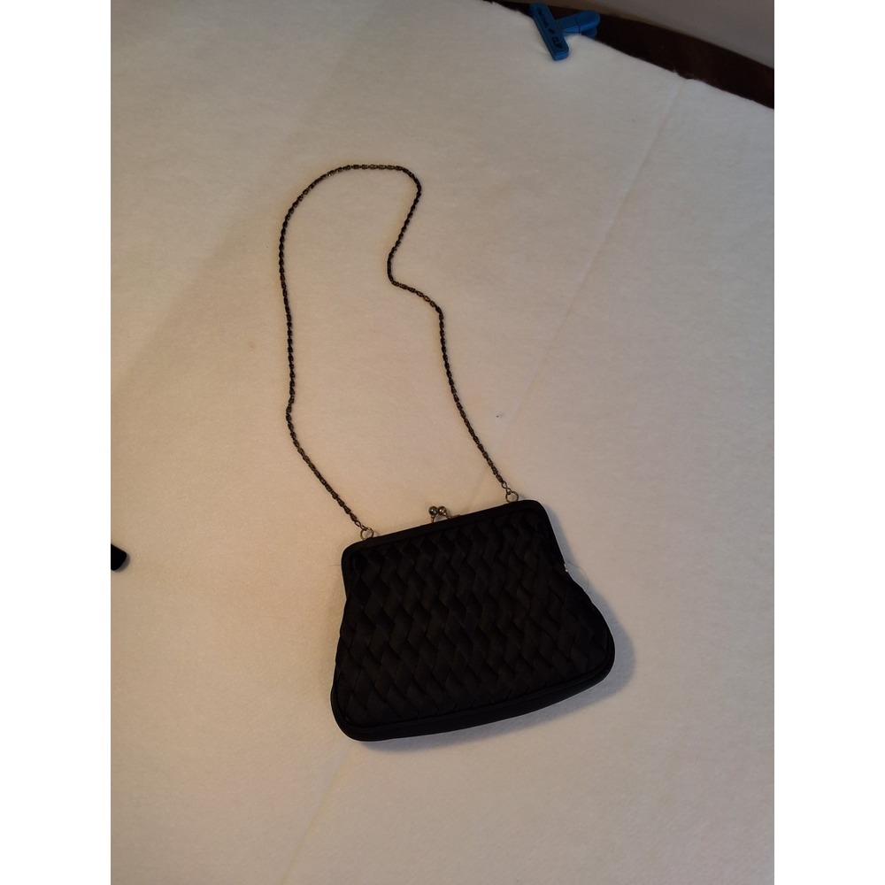Vintage 1970's Magid‎ Black Satin Woven Clutch Purse With Kiss Lock. GVC